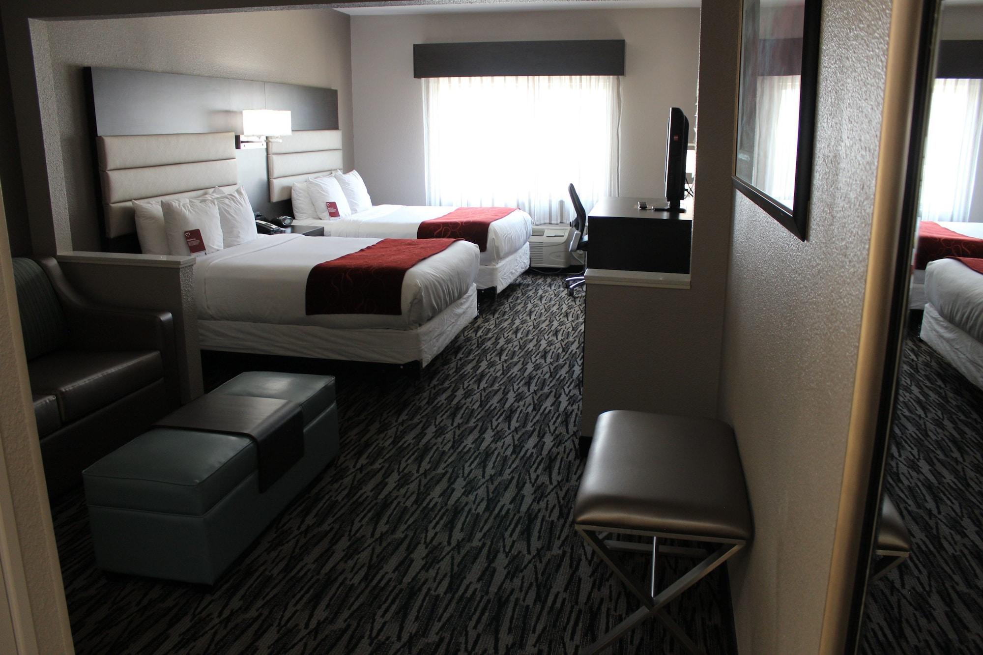 Comfort Suites Lewisville Exterior photo