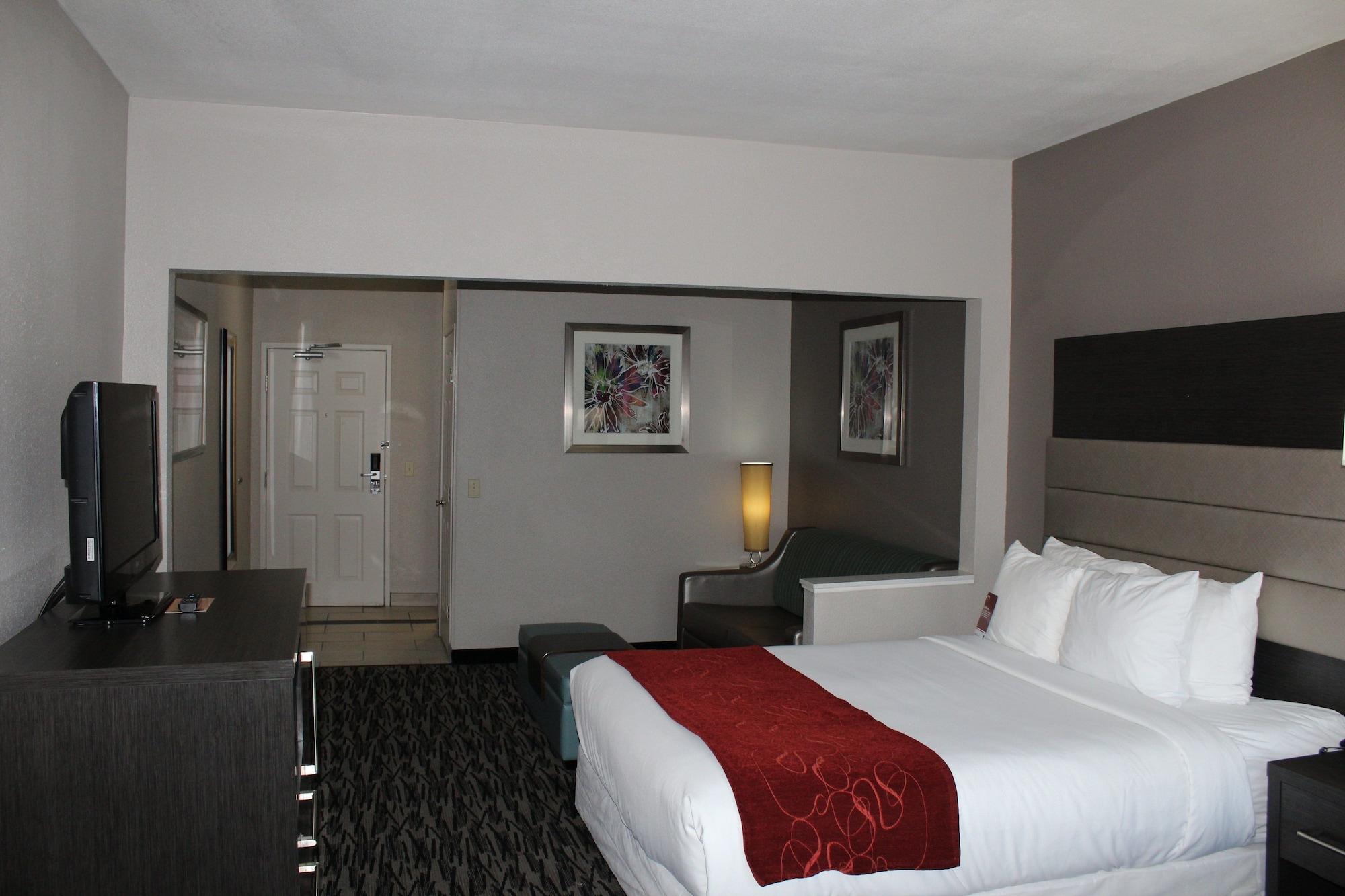 Comfort Suites Lewisville Exterior photo