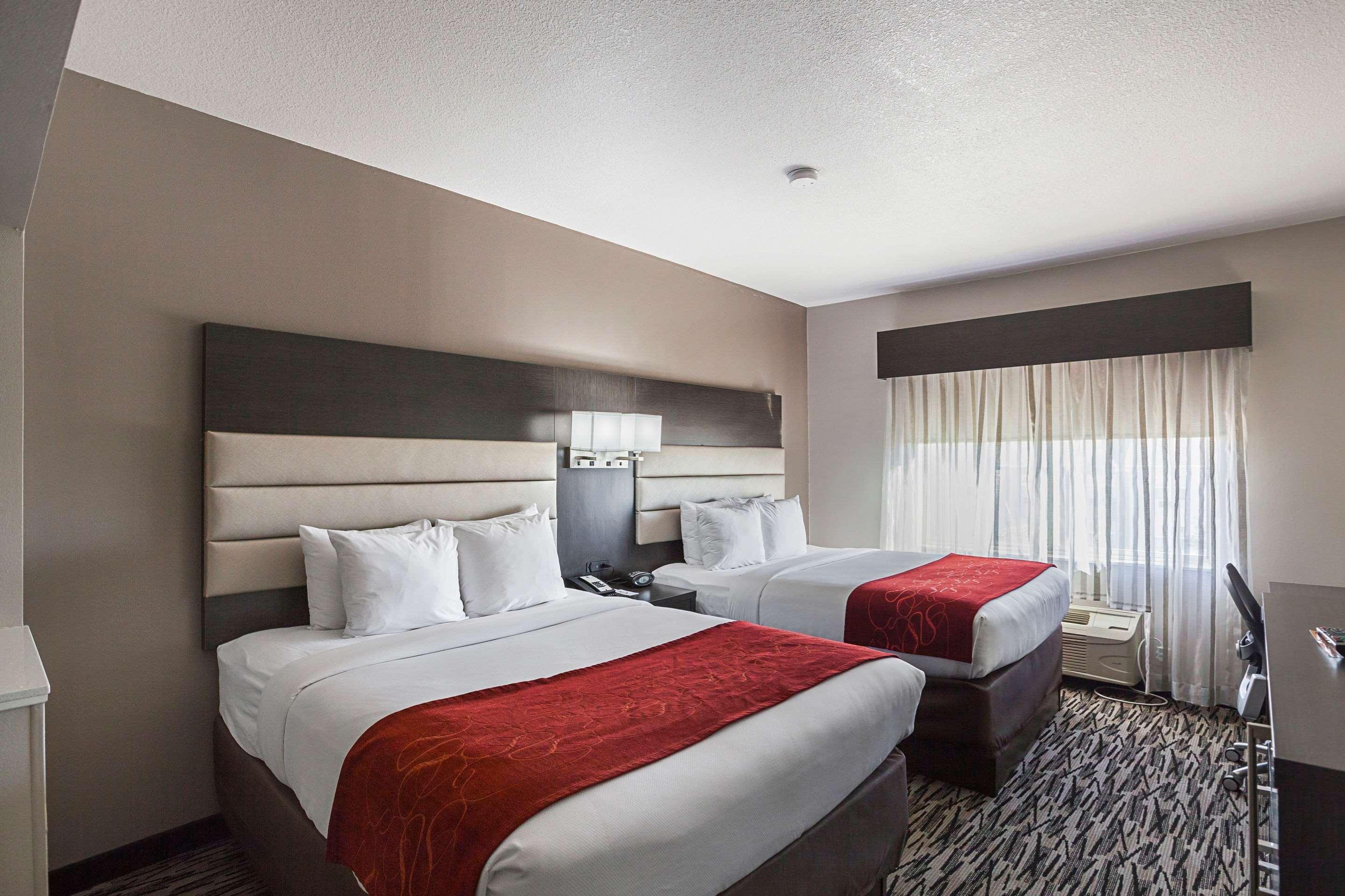 Comfort Suites Lewisville Exterior photo