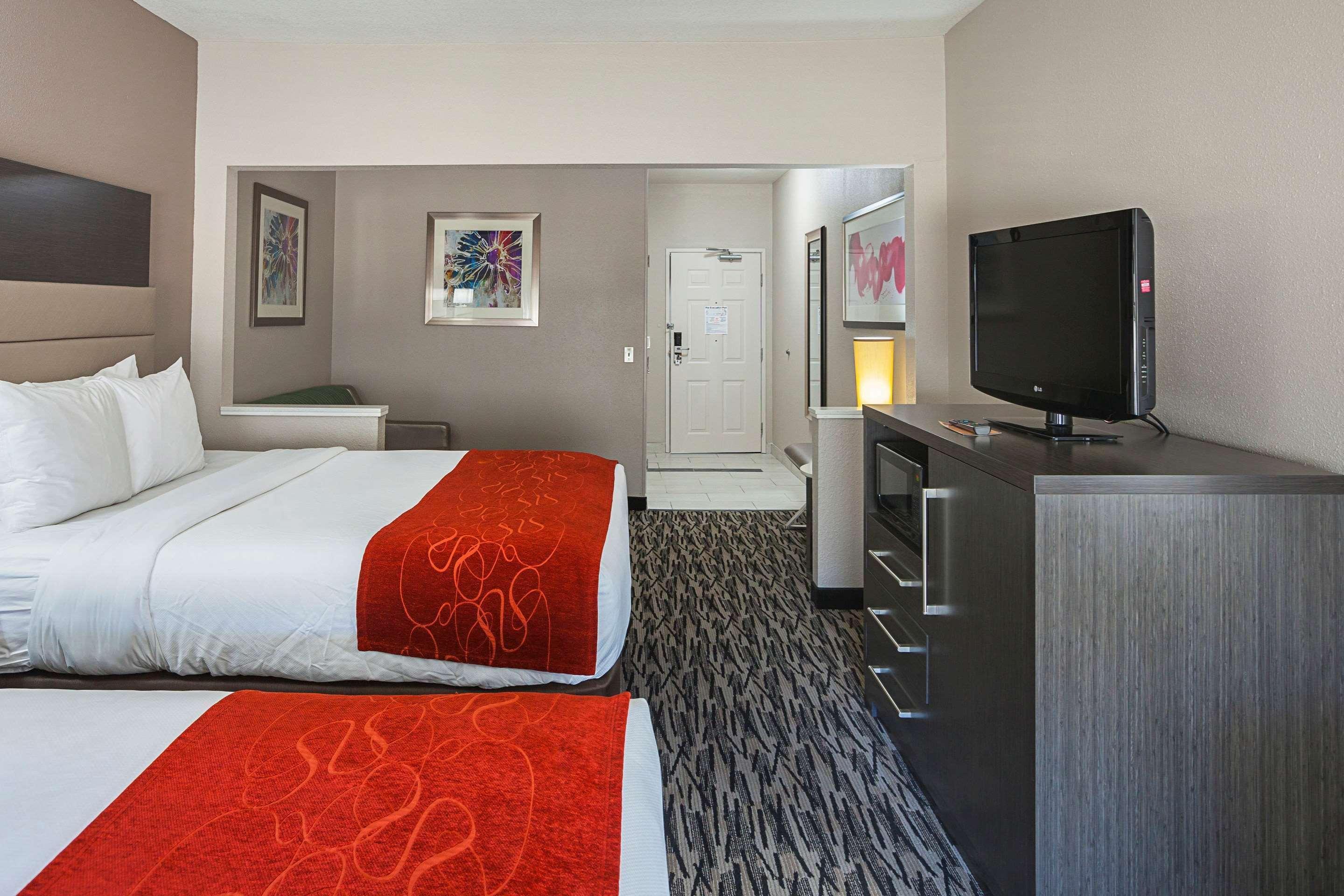 Comfort Suites Lewisville Exterior photo