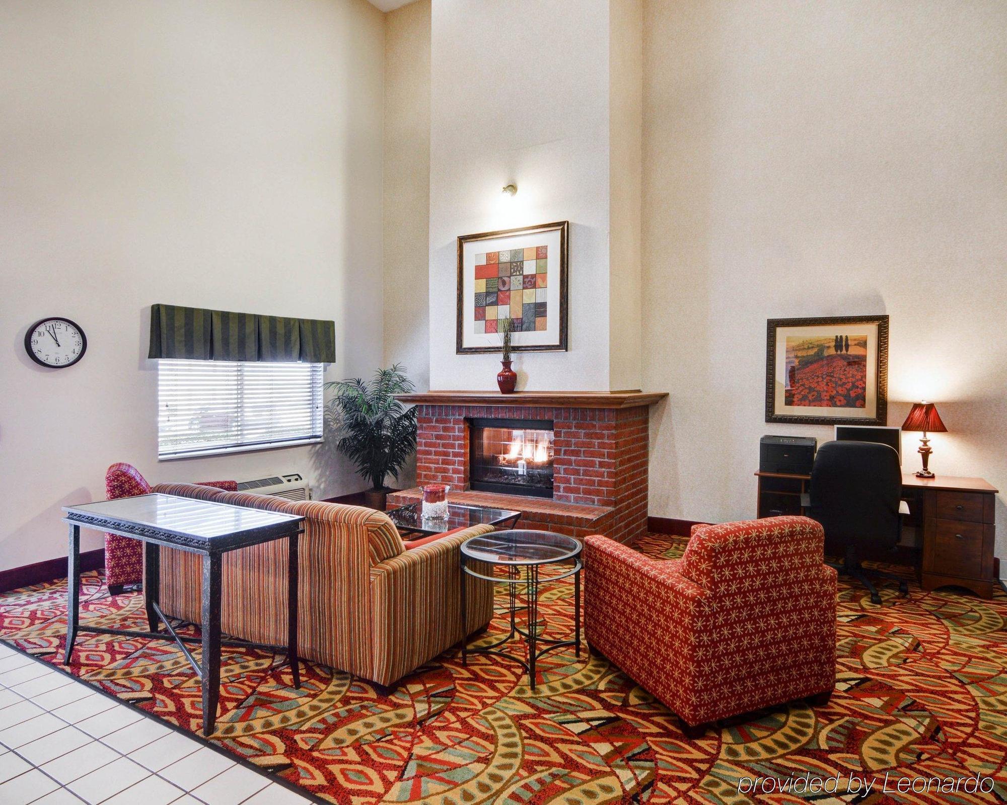 Comfort Suites Lewisville Exterior photo