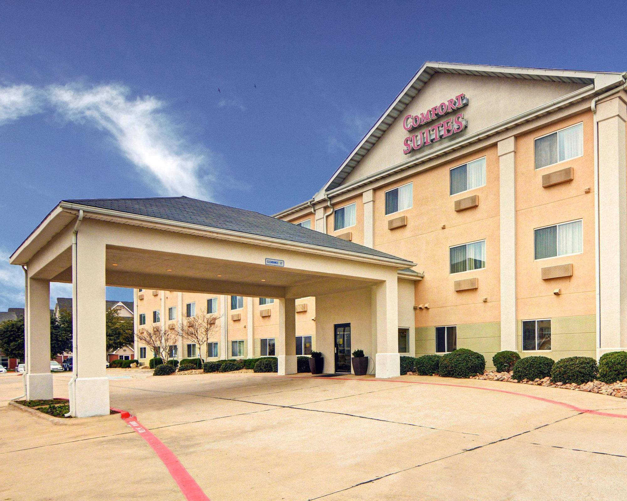 Comfort Suites Lewisville Exterior photo