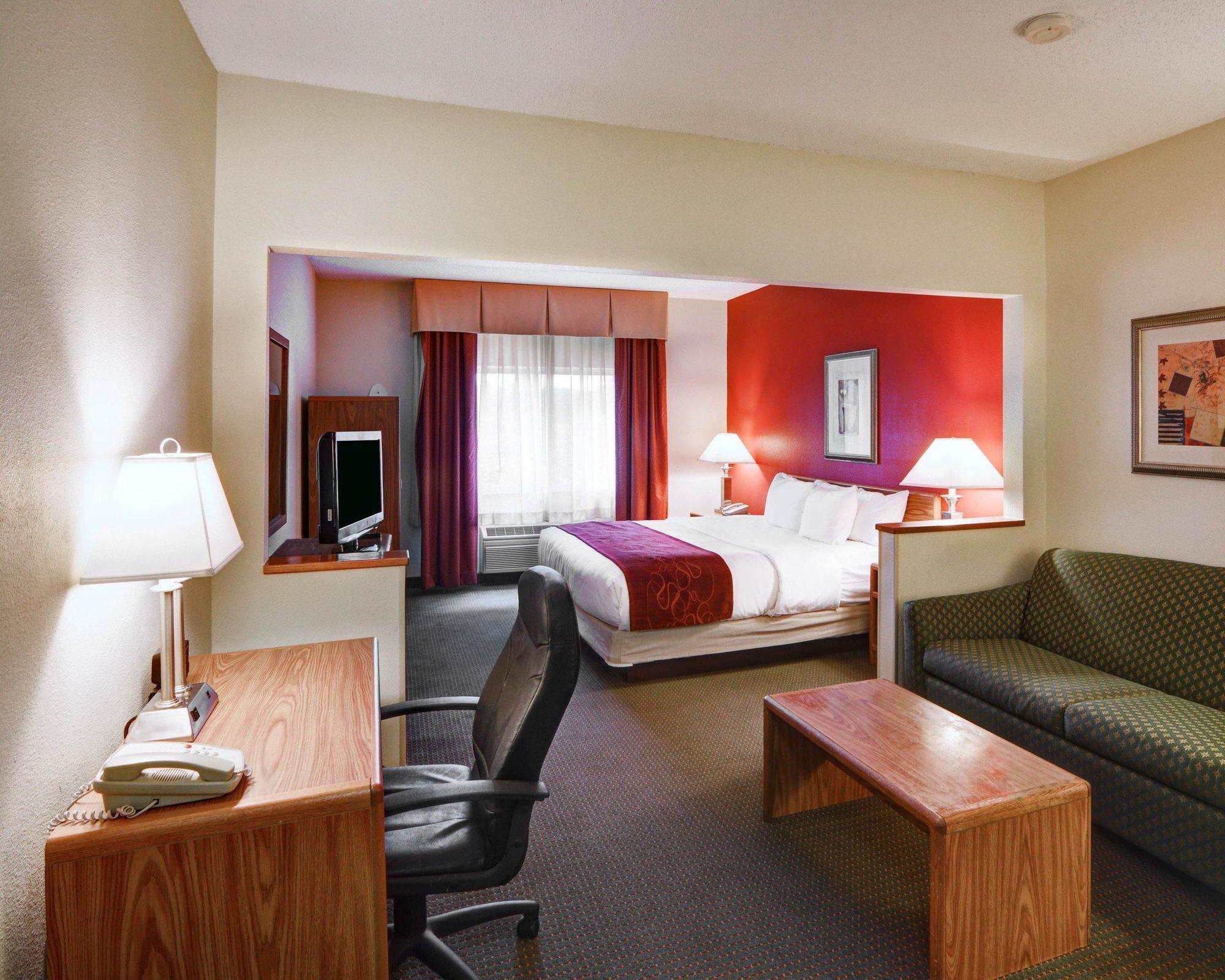 Comfort Suites Lewisville Exterior photo