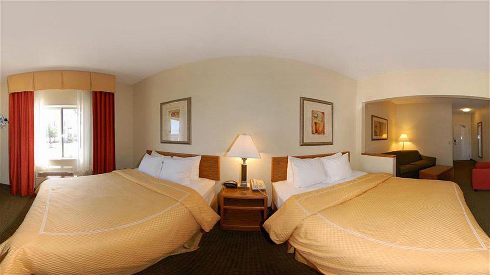 Comfort Suites Lewisville Exterior photo